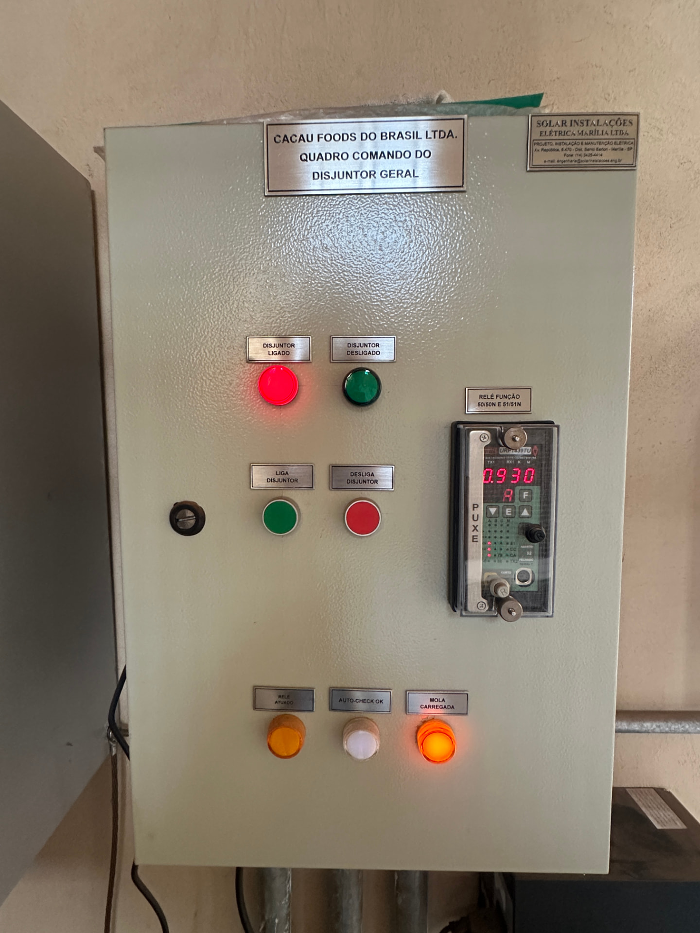 Quadro de comando com relé PEXTRON